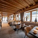 Boutique Montanara Hotell 4*