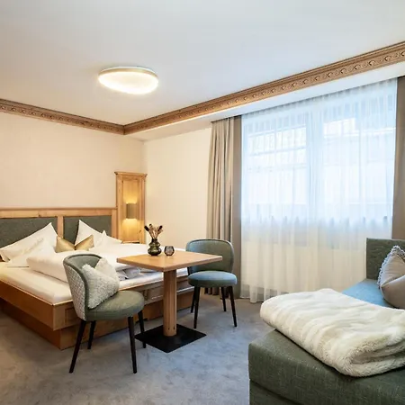 Boutique Montanara Hotel 4*